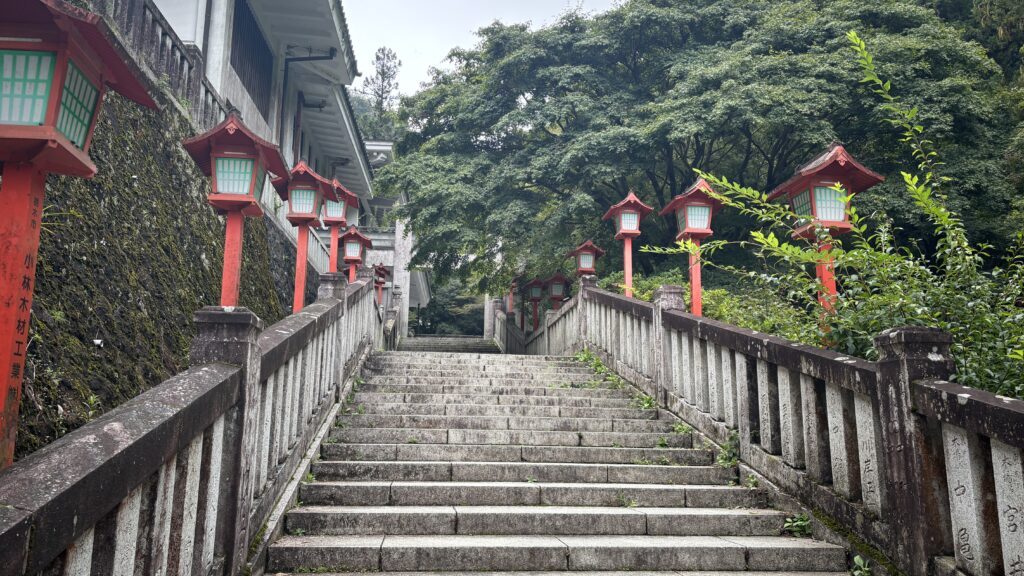 出流山満願寺の写真